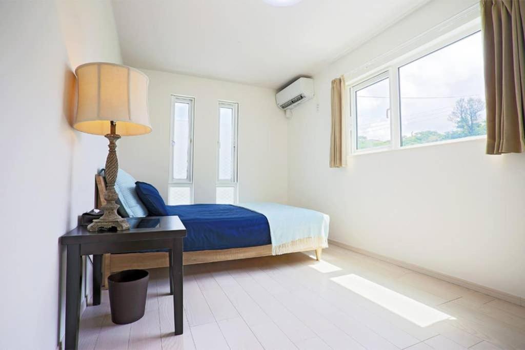 Irie House Motobu Villa ภายนอก รูปภาพ